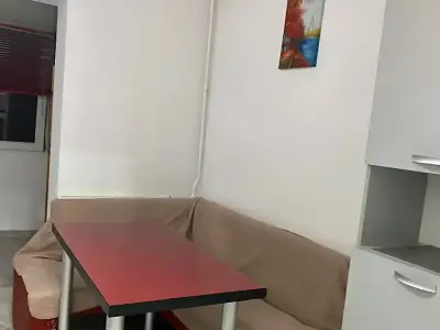 Bucatarie utilata apartament inchiriere Sector 2 Bucuresti